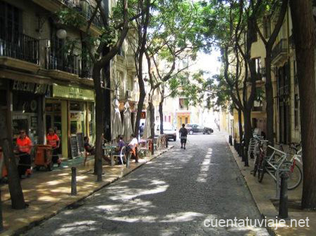 Calle tipica del Barrio del Carmen, Valencia.